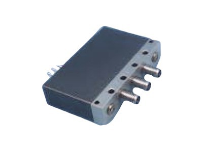 कम पावर लोडेड एसपीडीटी समाक्षीय स्विच